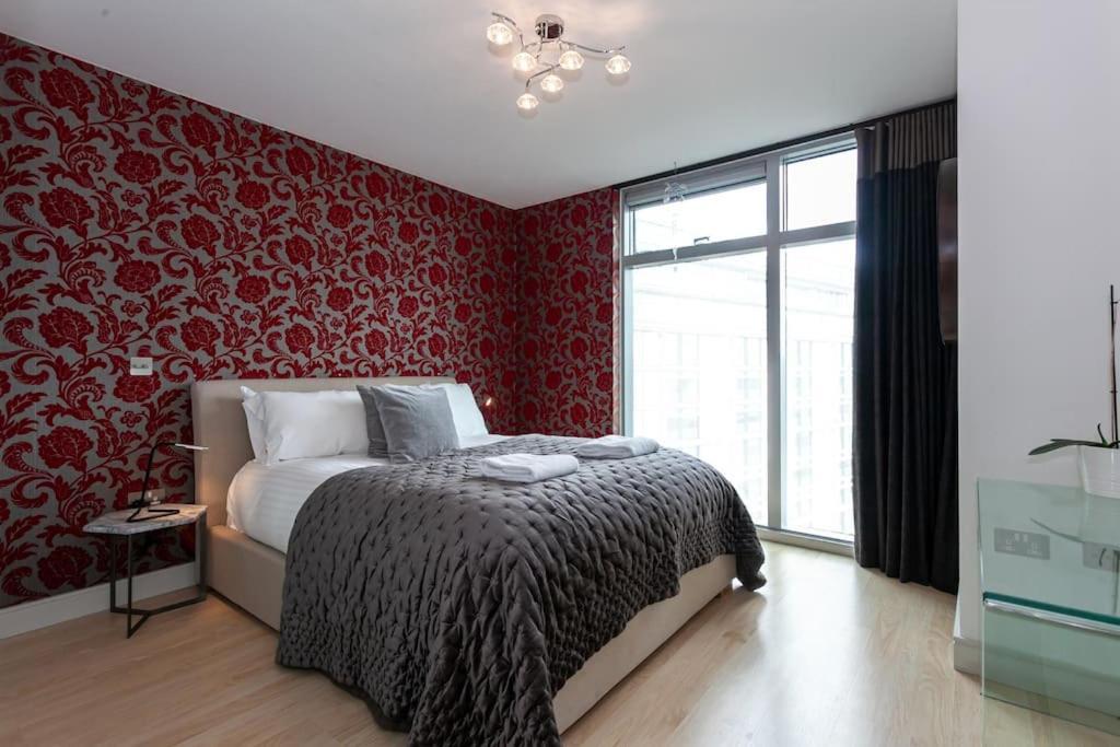 Iconic Luxury Manchester Apartment ภายนอก รูปภาพ